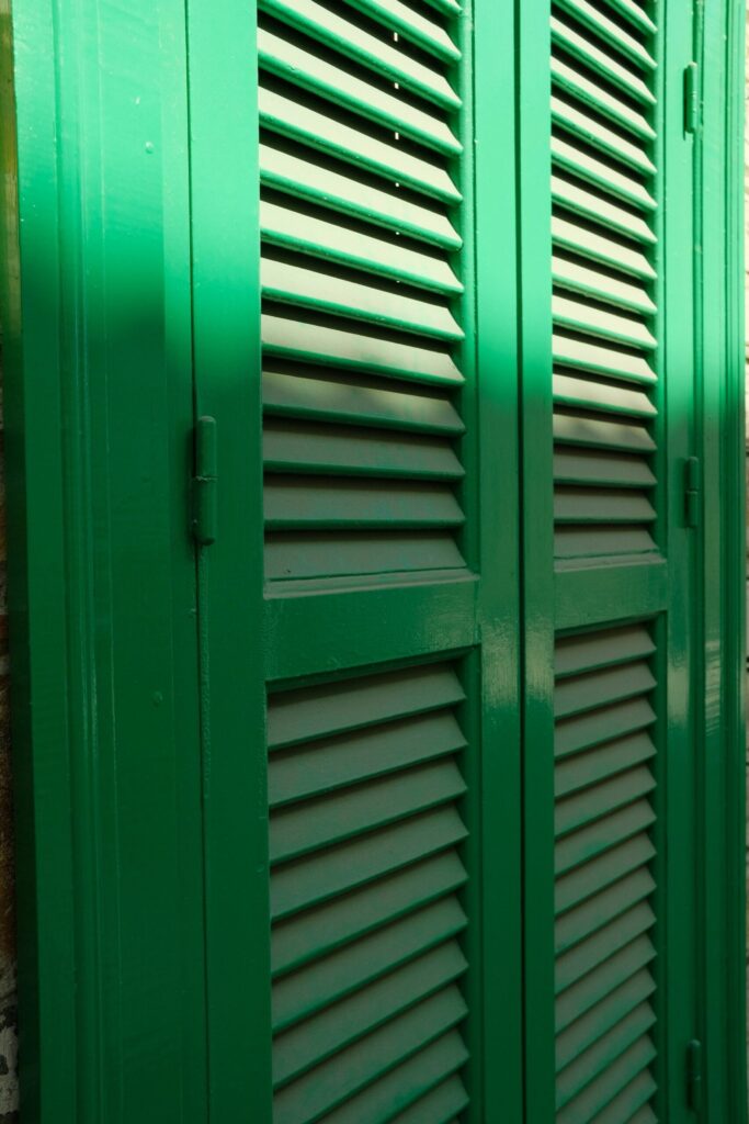 persiane vera scaled.jpg